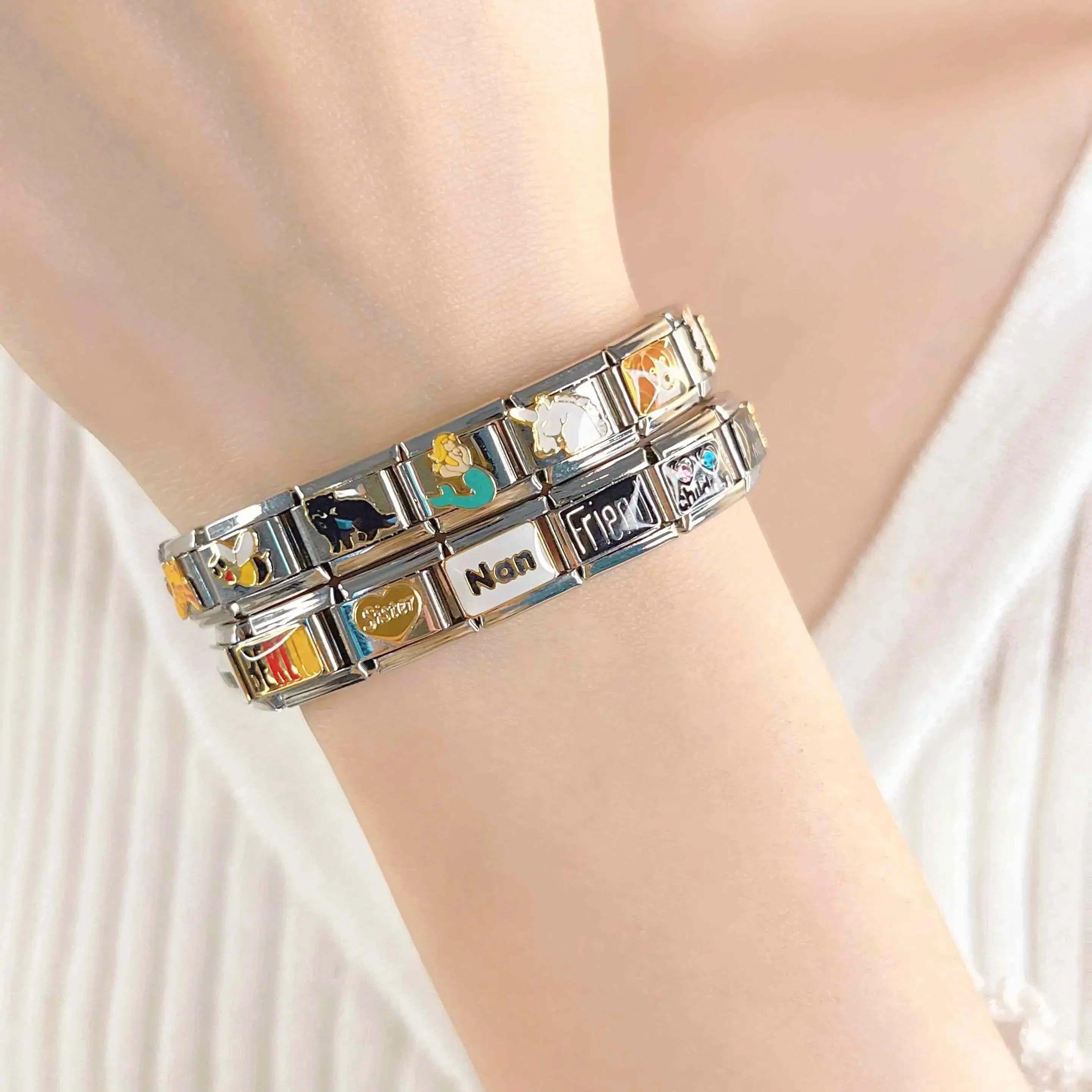 Animal Lover's Stainless Steel Bracelet: Express Your Unique Style with Charming Animal Links!