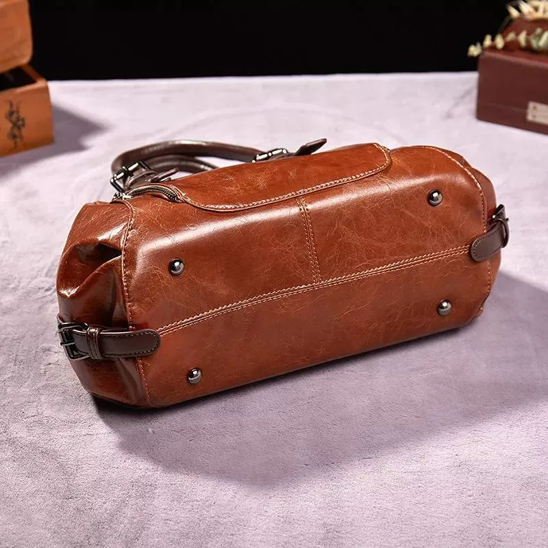 Annabella ™ leather bag