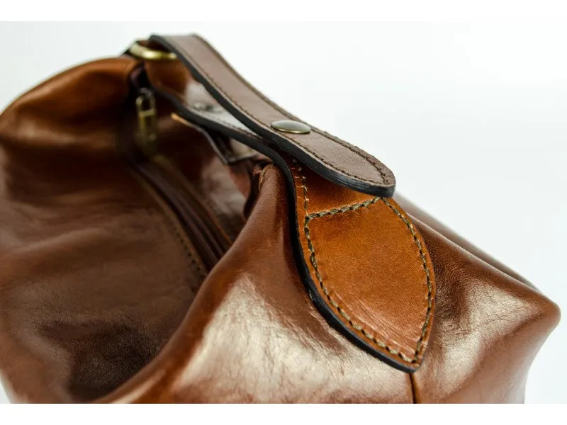 Autumn Leaves - Leather Toiletry Bag
