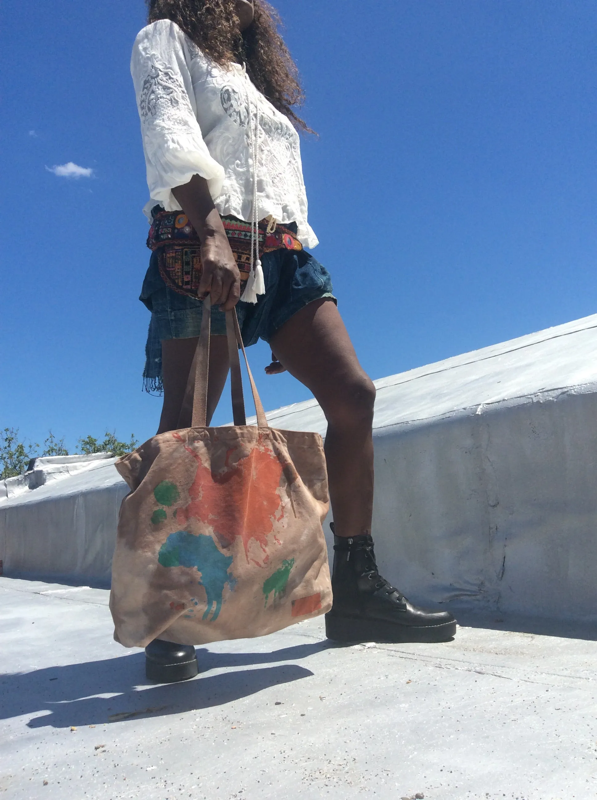 Better world Canvas tote