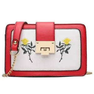 Chain Strap Flower Embroidered Crossbody Bag - Red