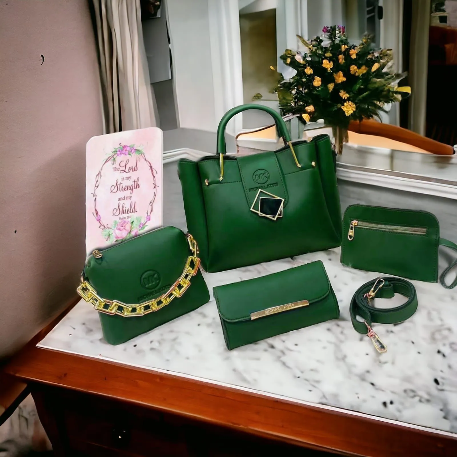 Elegant 4-Piece Women's Bag Set - Stylish Shoulder Bag, Wallet, Pouches - Soft Leather
