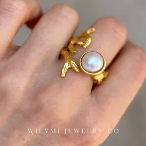 Embraced White Pearl Ring | 10x10mm | 24k Gold Filled