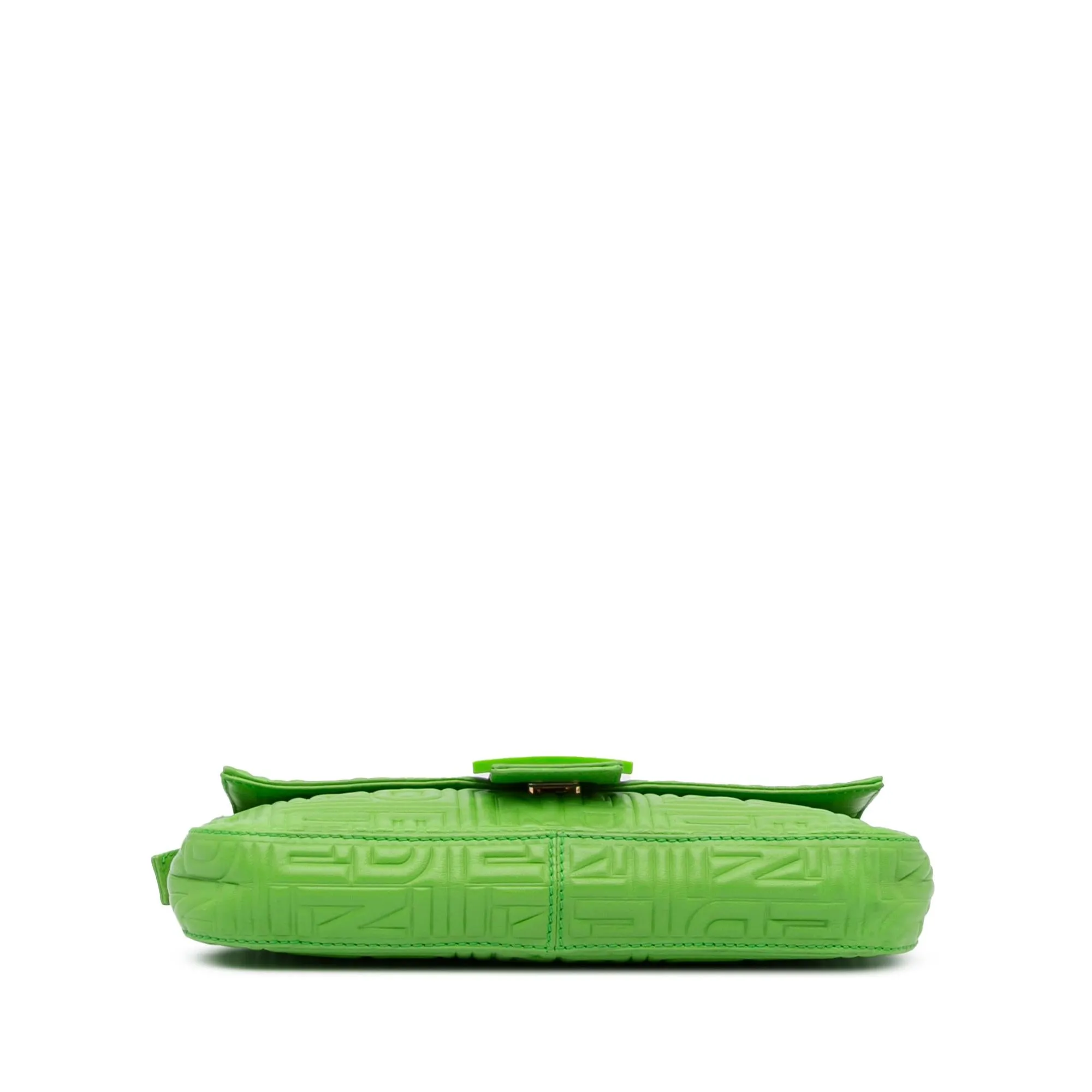 Fendi Logo Embossed Baguette (SHG-DkmKFV)