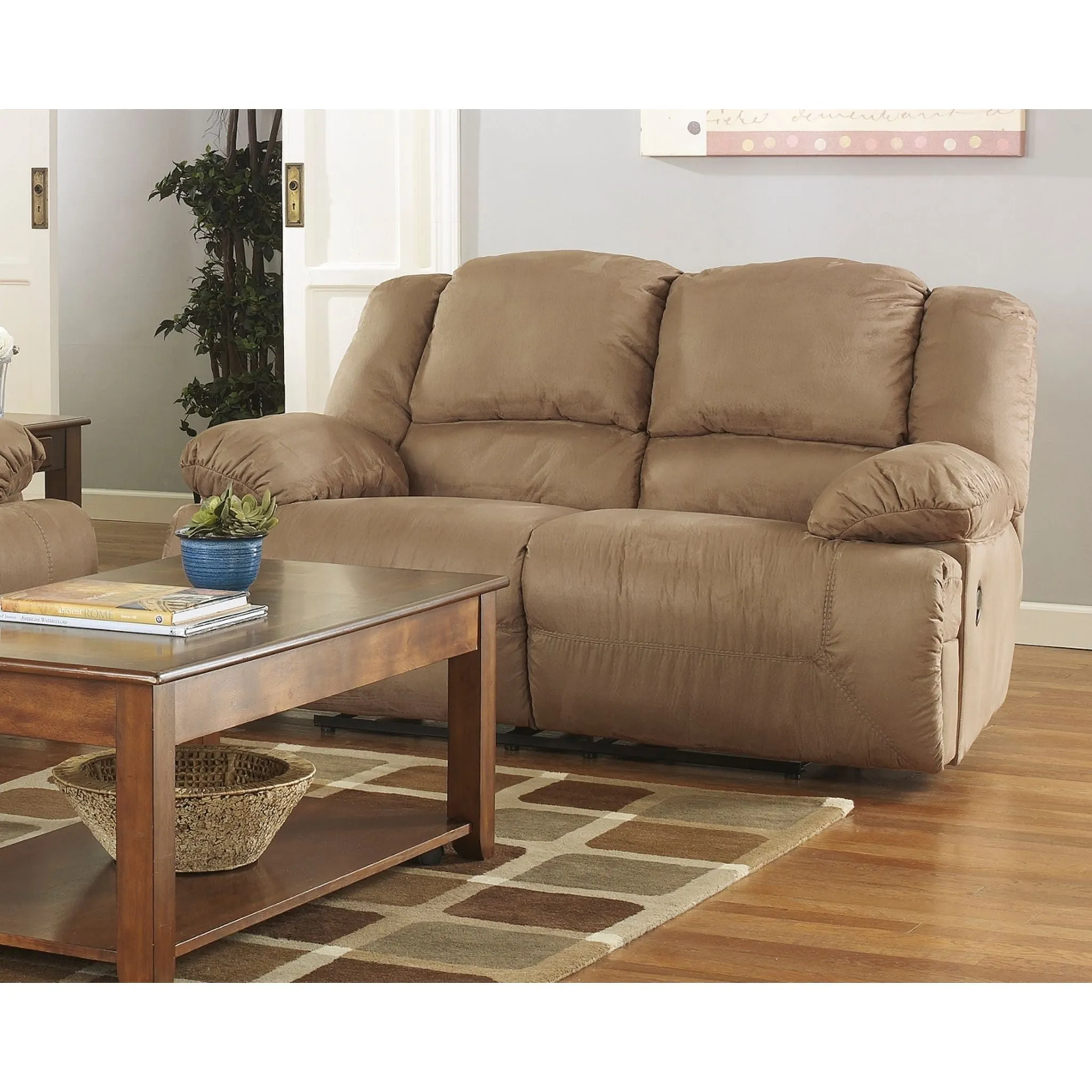 Hogan Reclining Loveseat