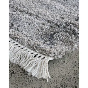 Intrepid Nadir Floor Rug - Light Grey    (100% Polypropylene)