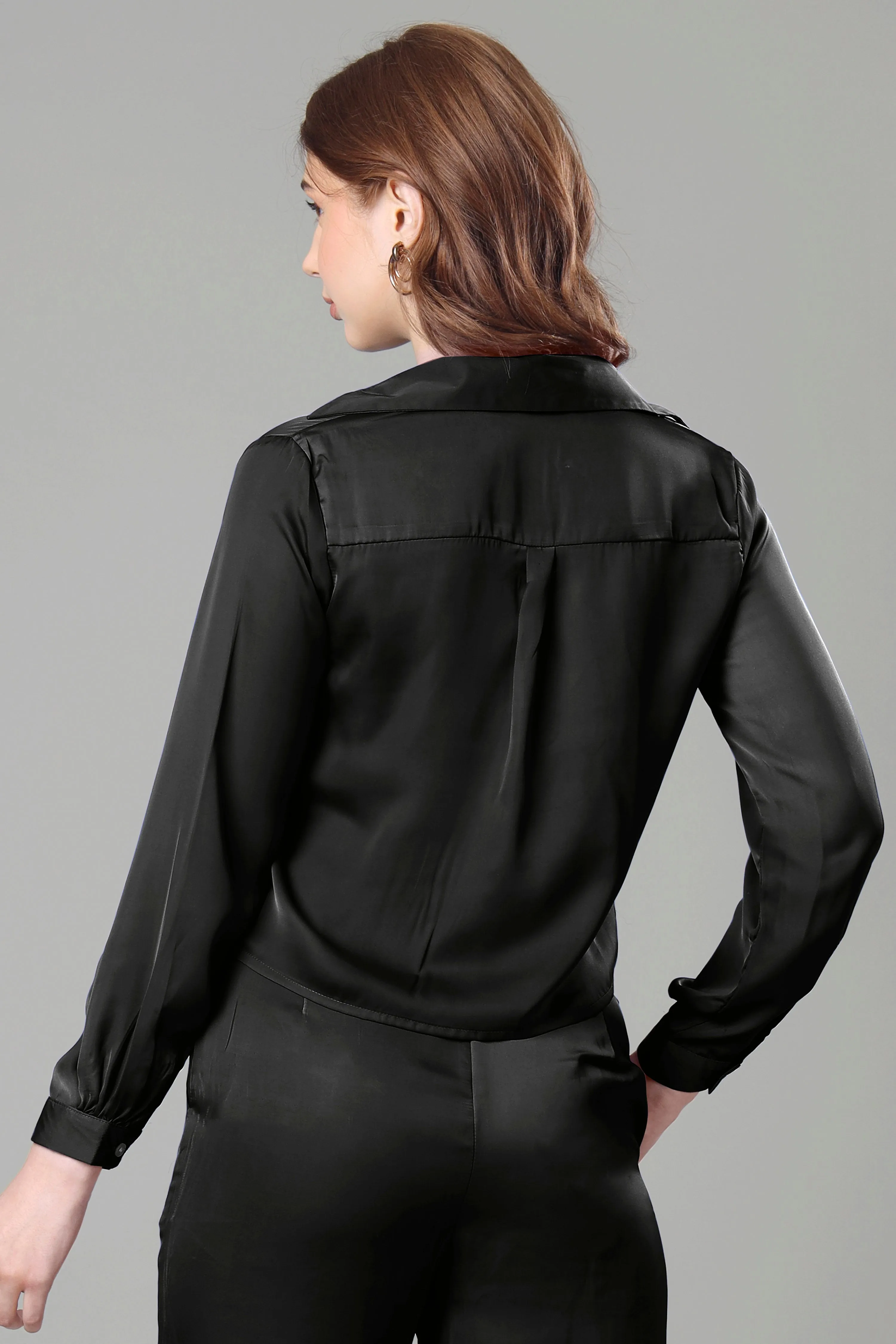 Luxurious Black Cropped Shirt For Women