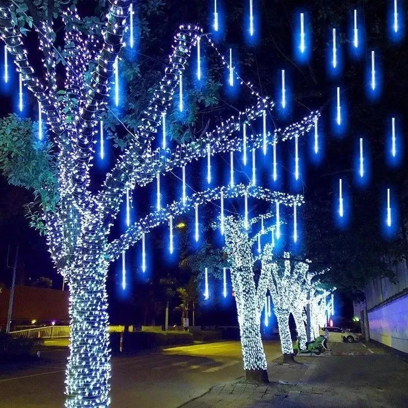 Magical LED Raindrop Lights for Stunning Outdoor Meteor Shower Displays