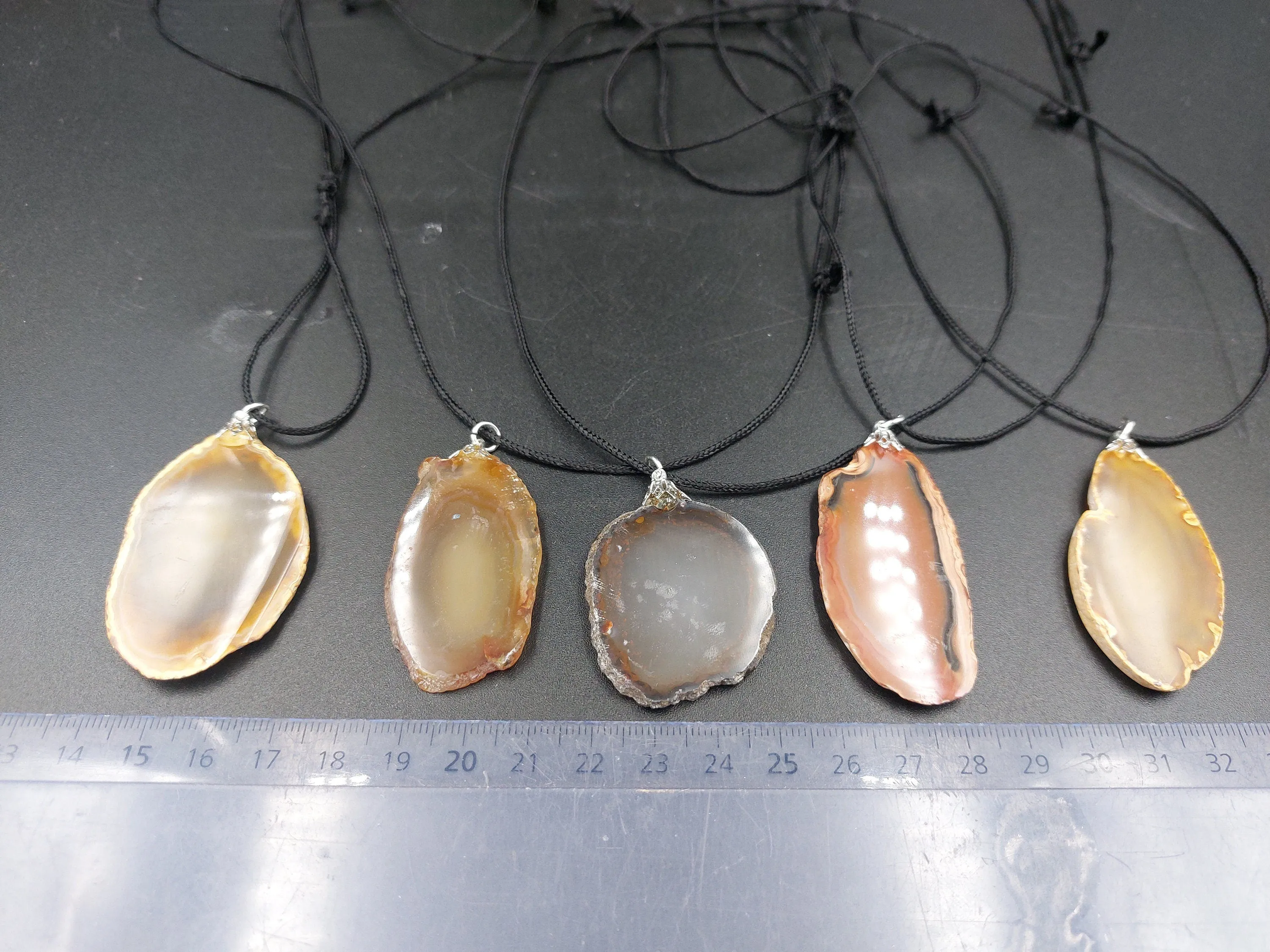 Natural Agate Handmade Pendant Necklace - Healing Stone - Gift Idea - Protection