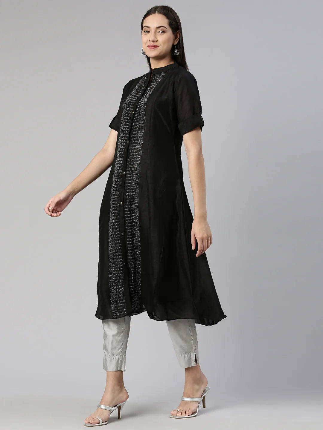 Neeru's Black Anarkali Flared Crepe Kurtas