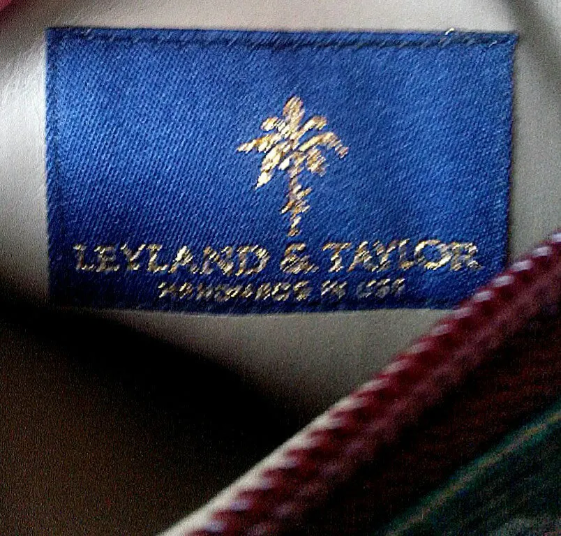 New- Leyland & Taylor Golf Bag Personal Pouch