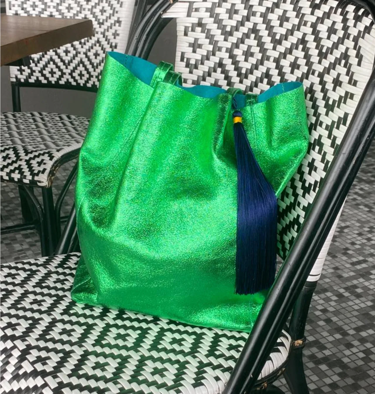NEW The 'Bessie' Italian Leather Shopper in luxurious Love Bird Green & Navy Blue Tassel