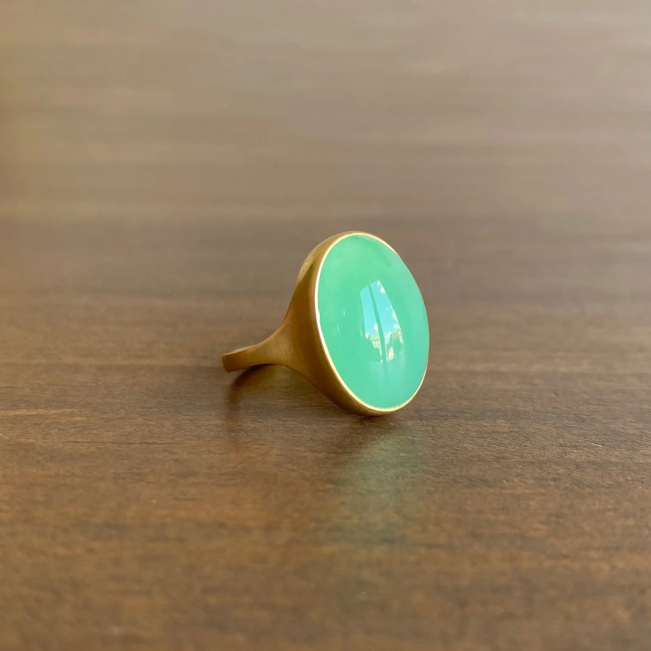 Oval Chrysoprase Cabochon Ring
