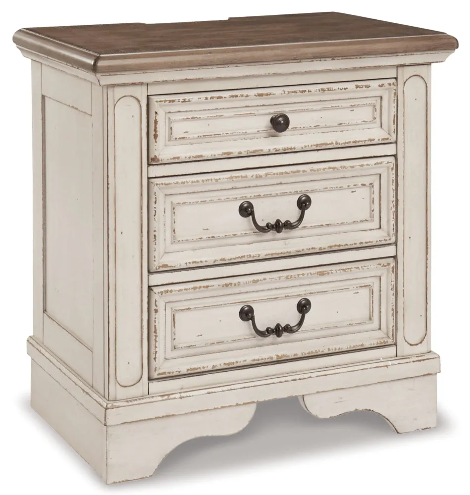 Realyn King Upholstered Panel Bed with Mirrored Dresser, Chest and 2 Nightstands