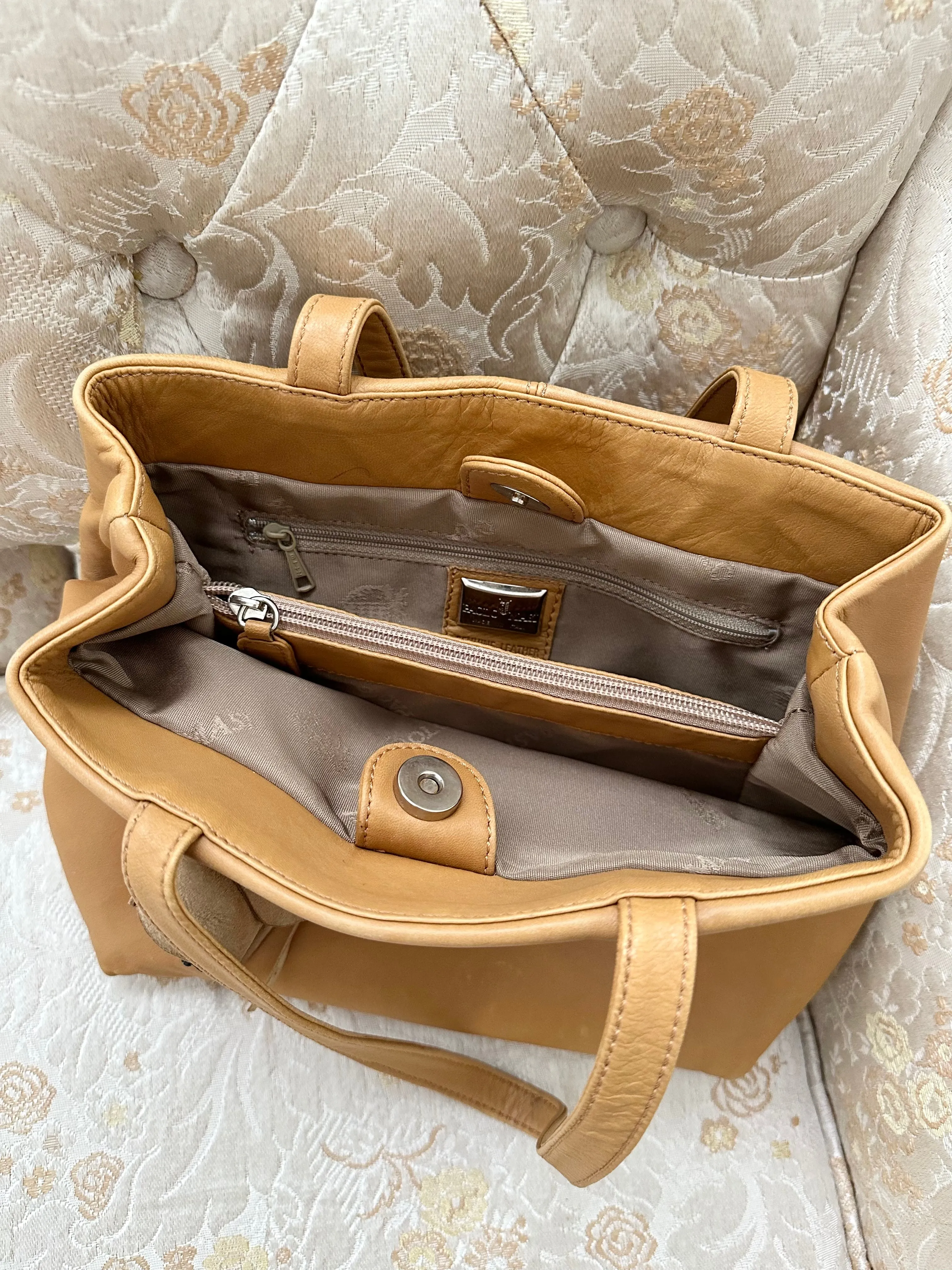 Soft Leather Tan Rosette Y2k Handbag Purse