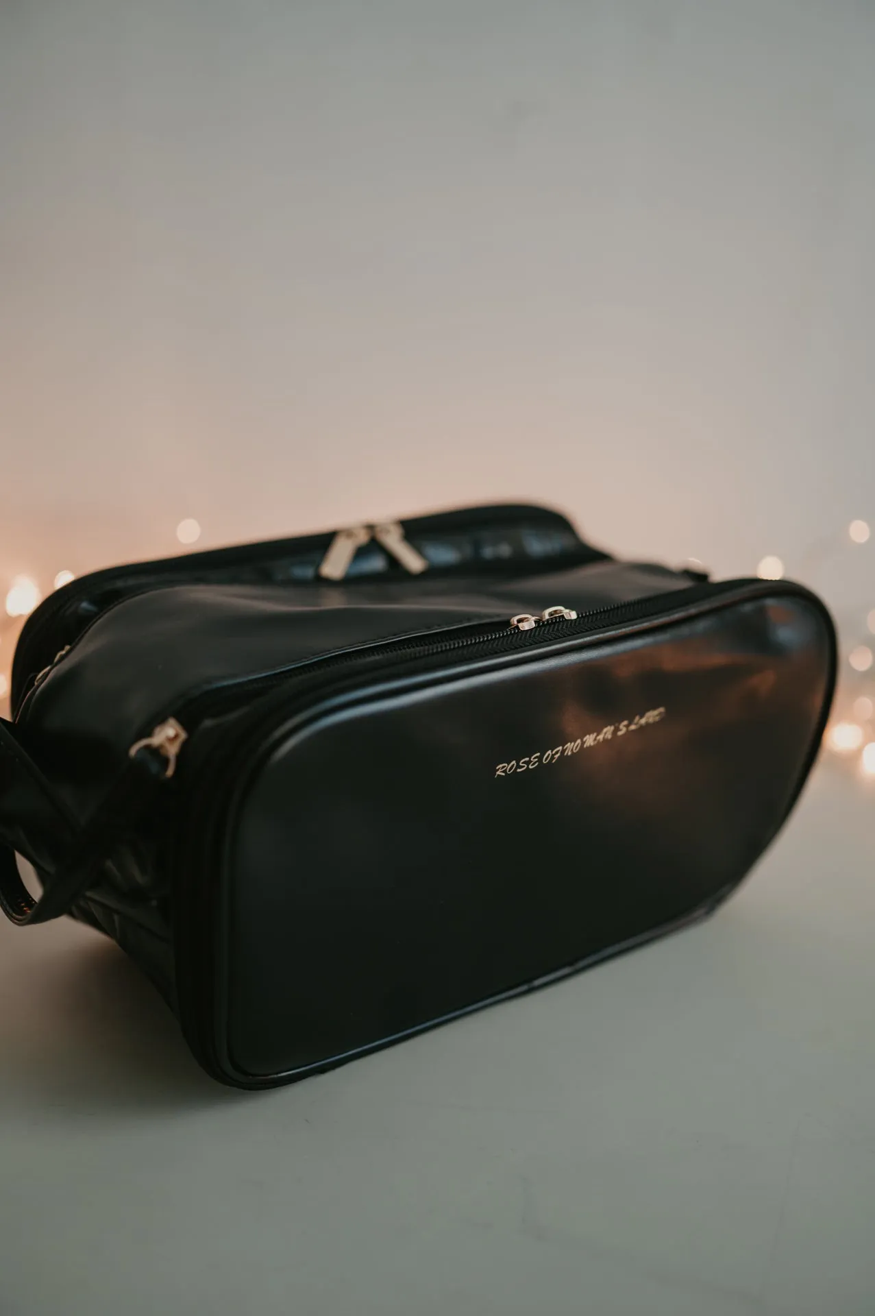 Sposa toiletry bag I Black