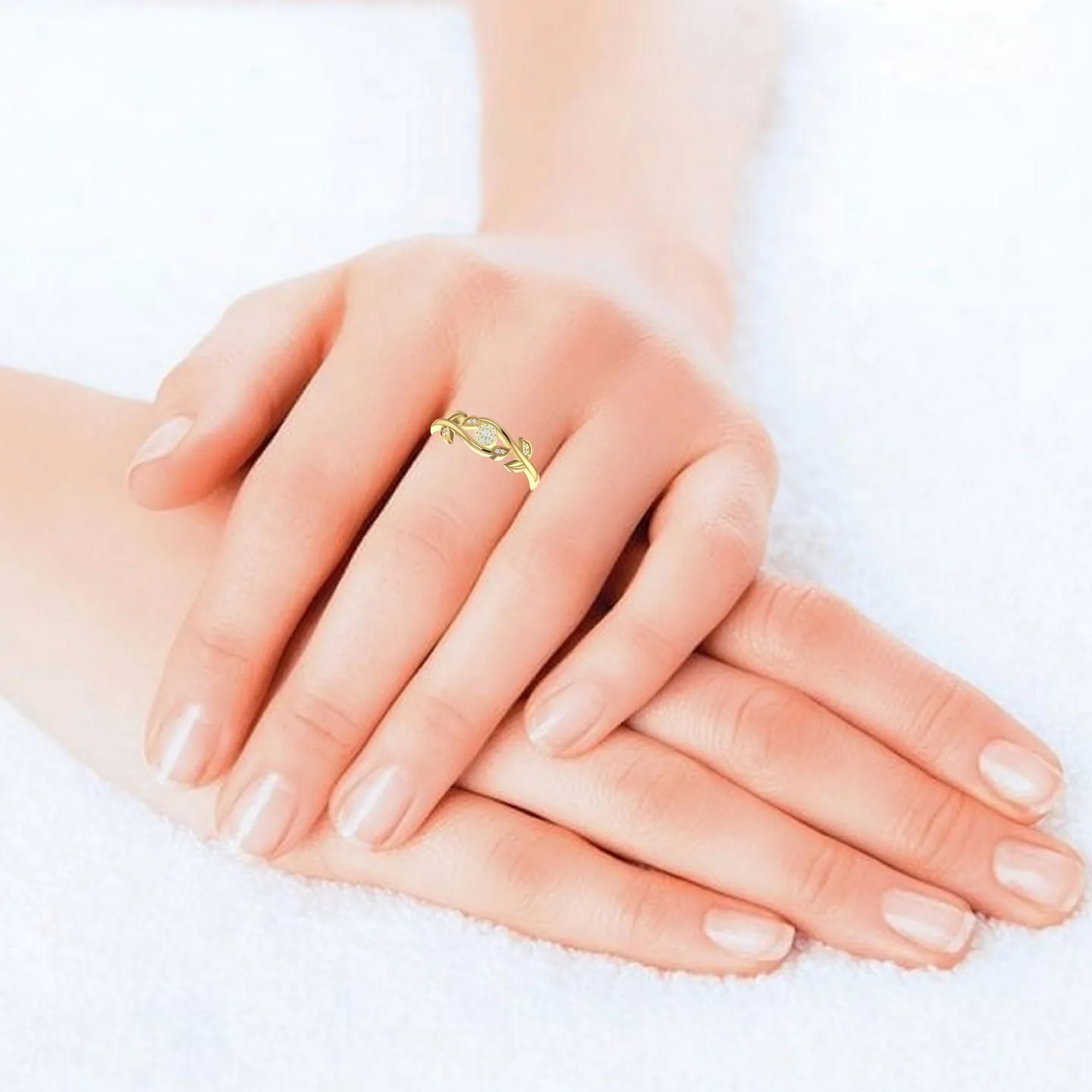 Stunning 925 Silver Leaf Design Ring
