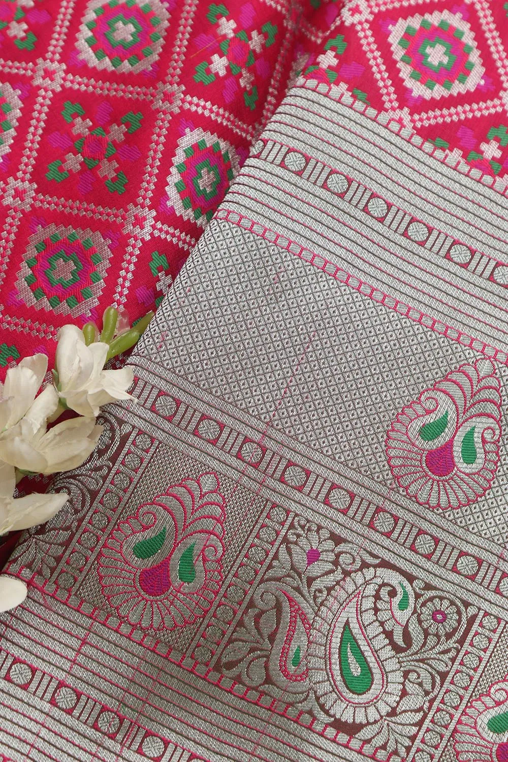 Stunning Pink Banarasi Silk Big Border Fabric ( 1 Mtr )
