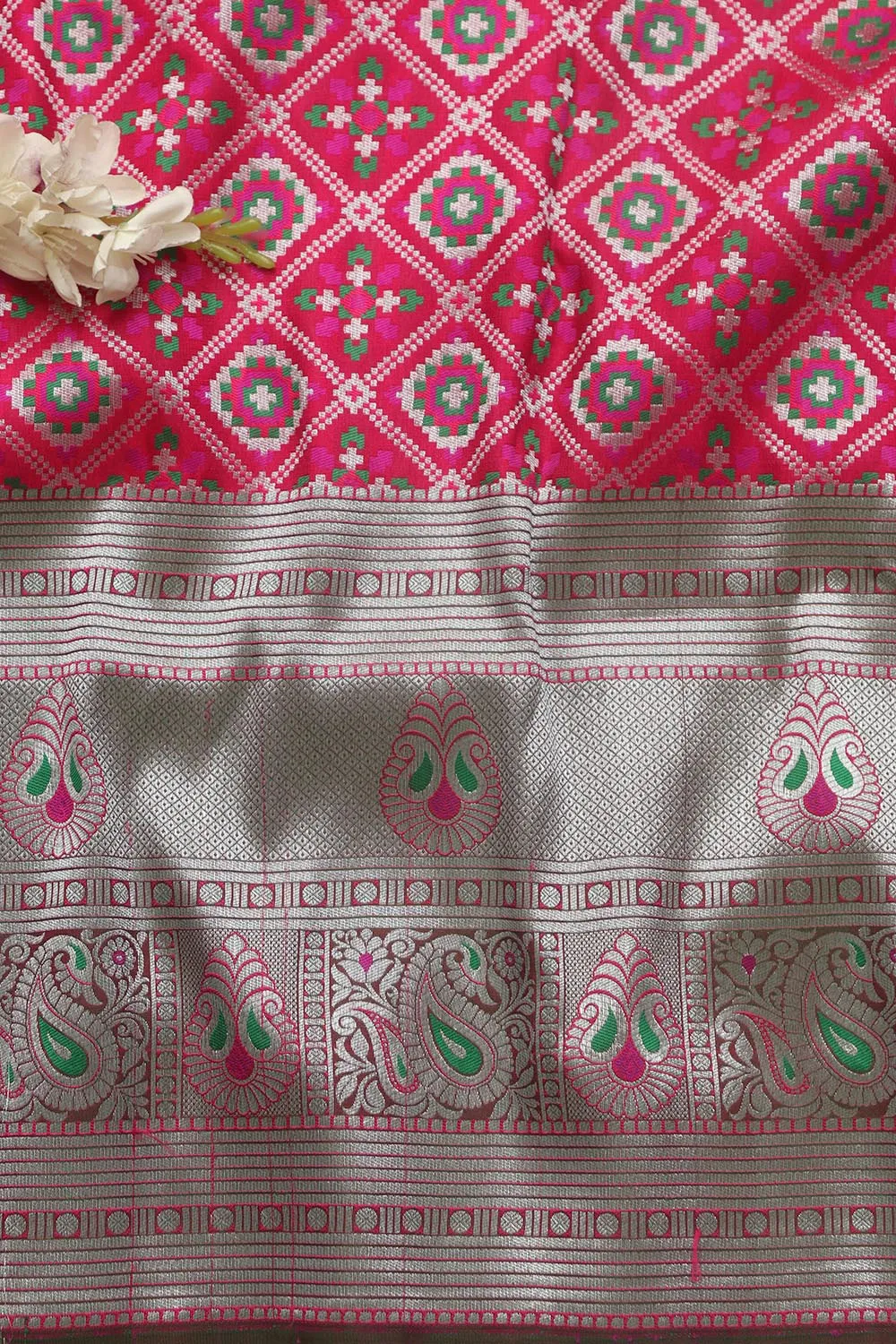 Stunning Pink Banarasi Silk Big Border Fabric ( 1 Mtr )