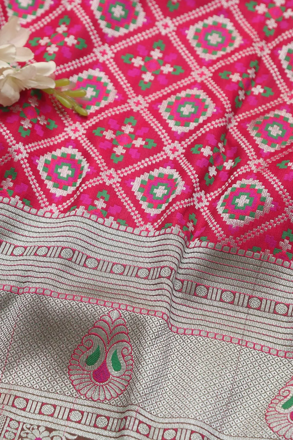 Stunning Pink Banarasi Silk Big Border Fabric ( 1 Mtr )