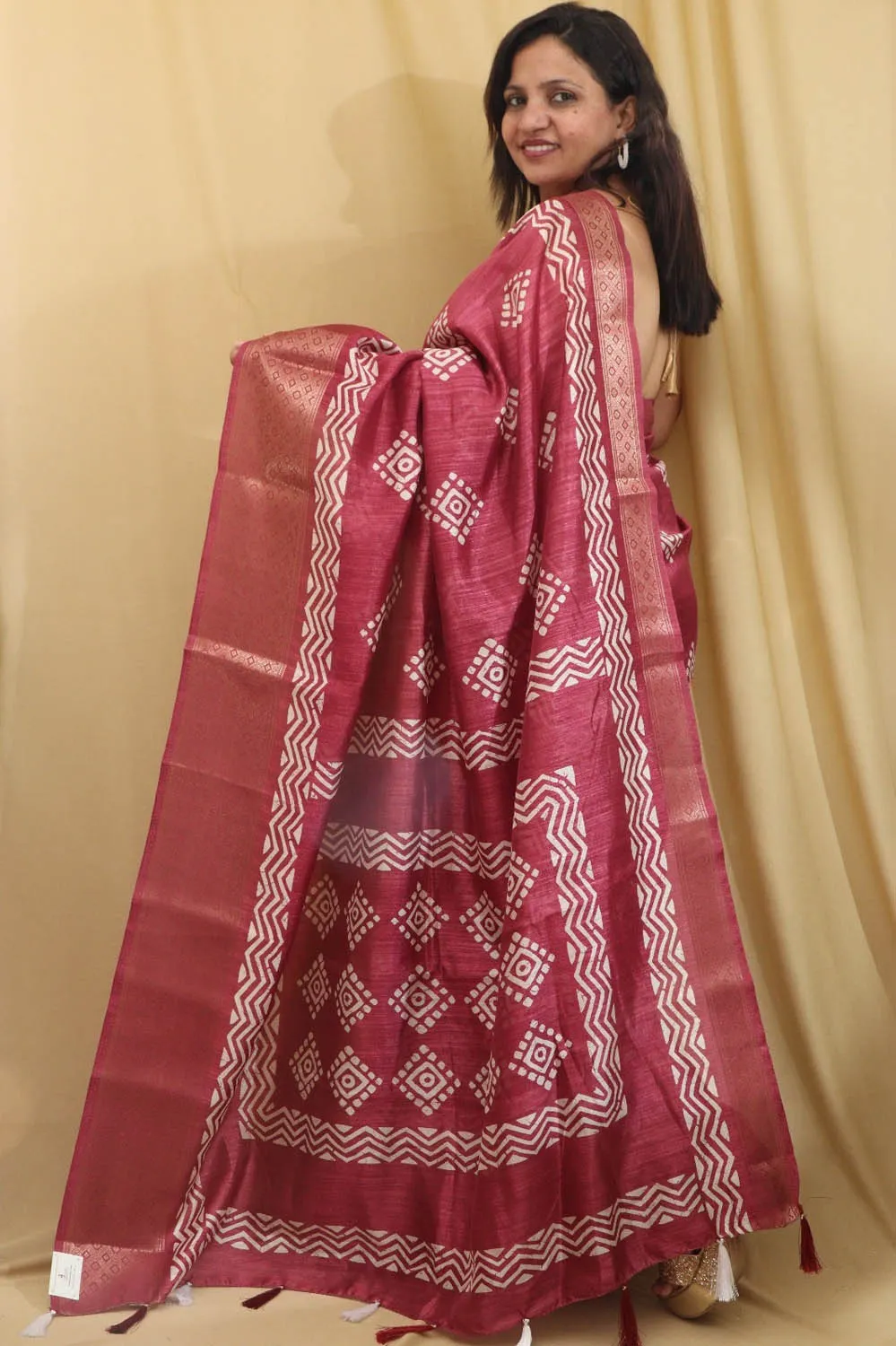 Stunning Red Block Printed Tussar Saree with Silk Blend