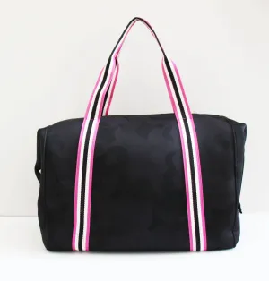 The Cassie Weekender Hollywood  Black Camo /pink