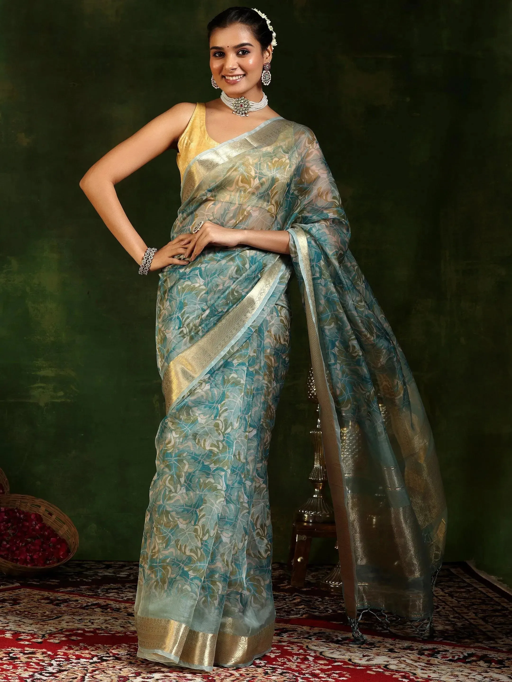 Turquoise Printed Organza Saree With Unstitched Blouse Piece