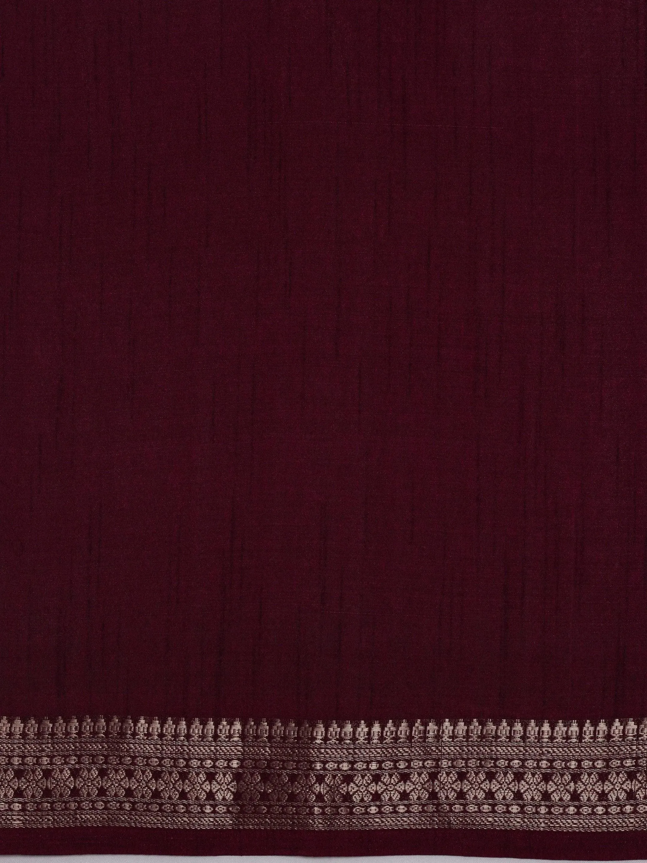Wine Printed Silk Blend Saree With Unstitched Blouse Piece