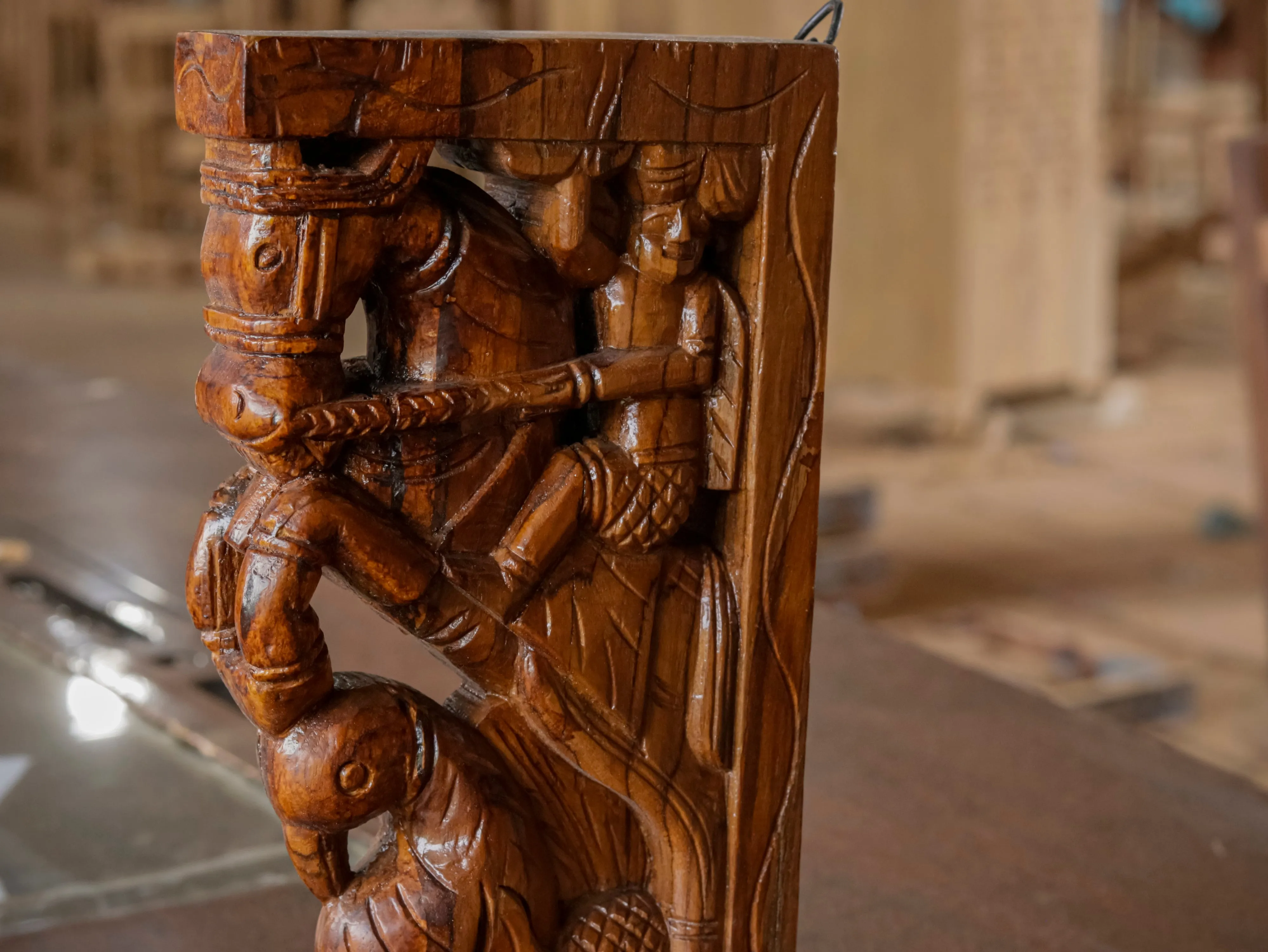 Wooden Bird Horse Depiction Door Bracket