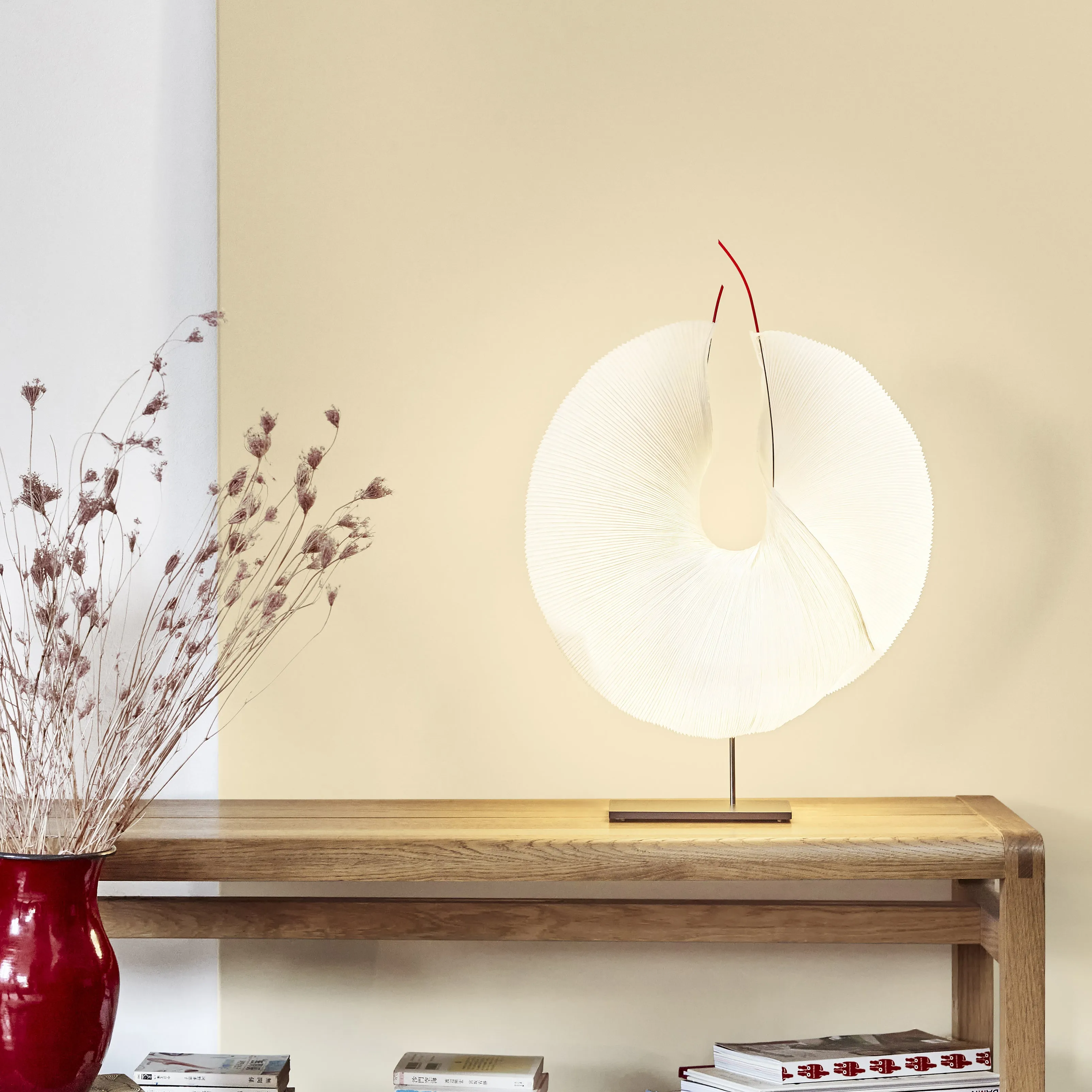 Yoruba Rose LED Table Lamp